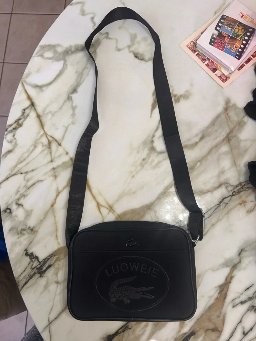 LACOSTE LUOWEIE Black Crossbody Messenger Bag with strap New - Picture 3 of 7